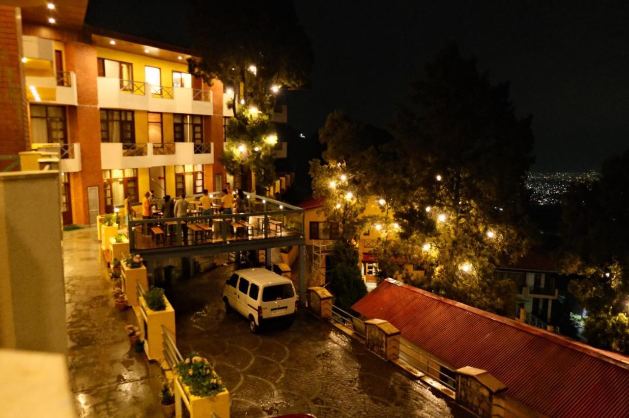 Green N Breeze Resorts Масурі Екстер'єр фото