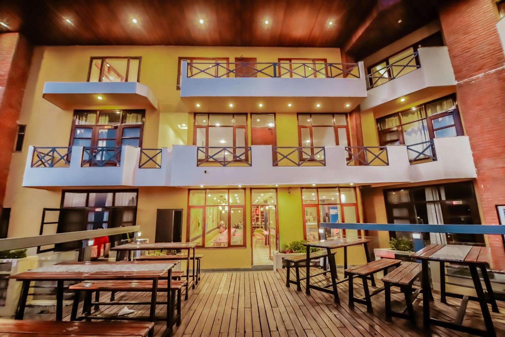 Green N Breeze Resorts Масурі Екстер'єр фото