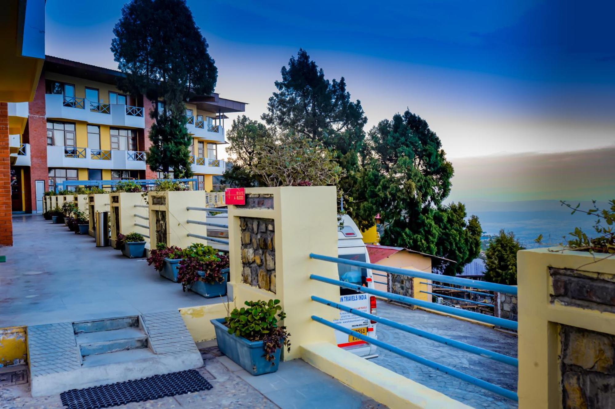 Green N Breeze Resorts Масурі Екстер'єр фото